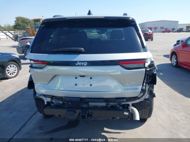 1C4RJHAG5R8938962 Jeep Grand Cherokee Laredo 4x4