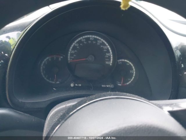 3VWF17AT4EM638424 Volkswagen Beetle 1.8t Entry