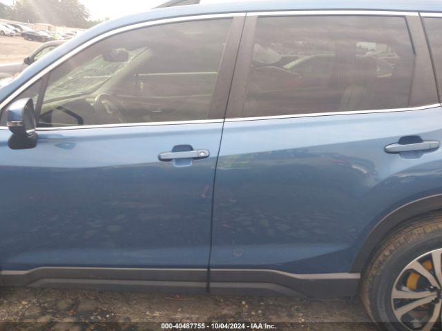 JF2SKASC8KH568597 Subaru Forester Limited