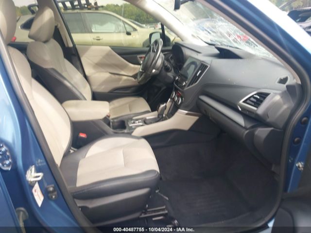 JF2SKASC8KH568597 Subaru Forester Limited