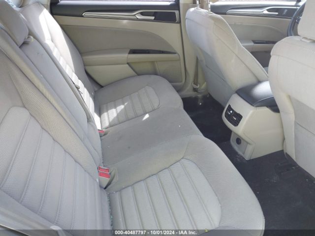 3FA6P0H75HR364018 Ford FUSION SE