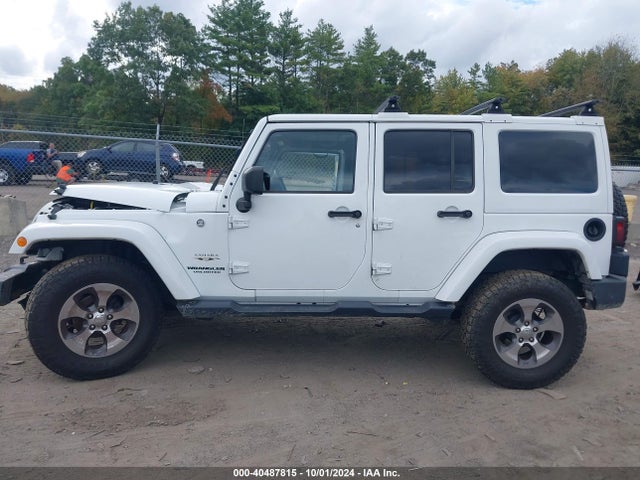 1C4HJWEG1GL320848 Jeep Wrangler Unlimited Sahara
