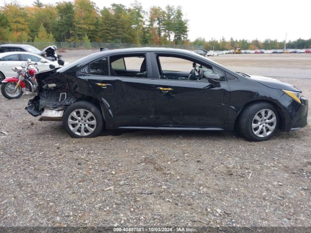 JTDEPMAE2MJ173604 Toyota COROLLA LE