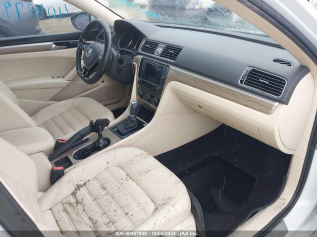 1VWCT7A36HC056215 Volkswagen Passat 1.8t Sel Premium