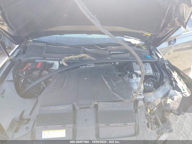 WA1VAAF74JD034184 Audi Q7 3.0t Premium