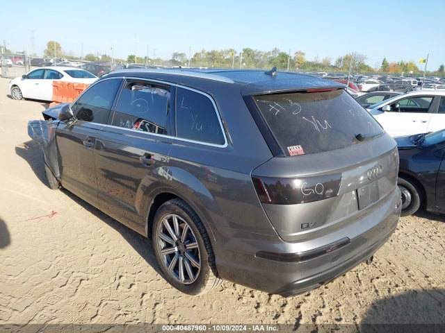 WA1VAAF74JD034184 Audi Q7 3.0t Premium