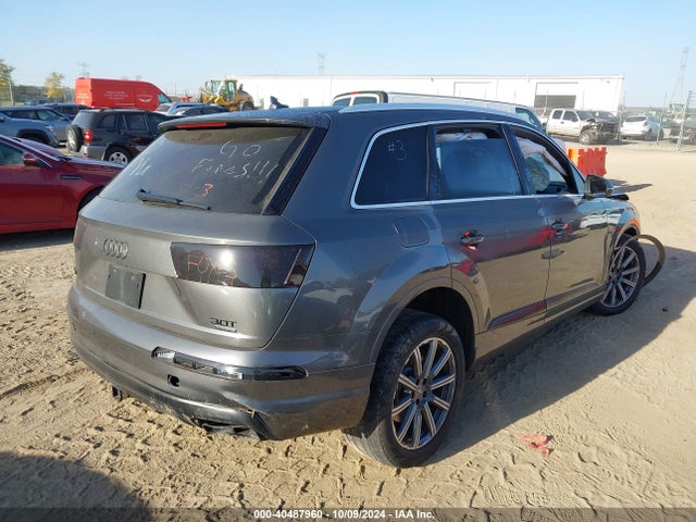 WA1VAAF74JD034184 Audi Q7 3.0t Premium