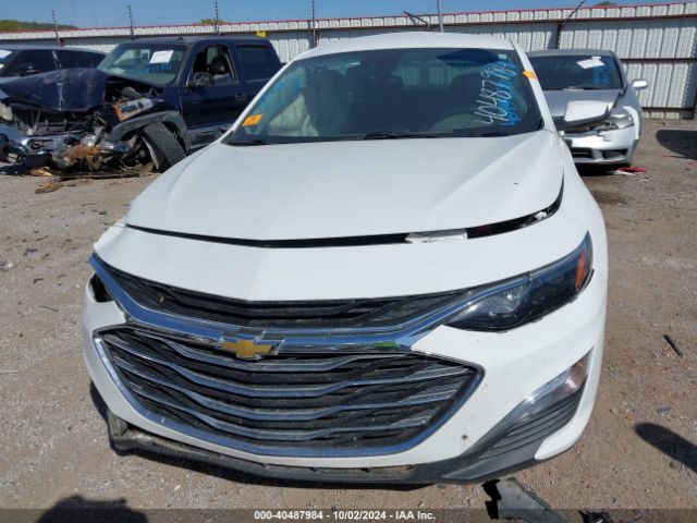 1G1ZC5ST2LF116832 Chevrolet Malibu Fwd 1fl
