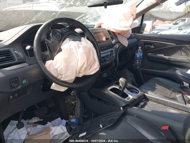 Honda Ridgeline Rtl 2017 5FPYK2F51HB001075 Image 11