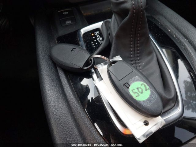 JN8AT2MT8KW268892 Nissan ROGUE SV