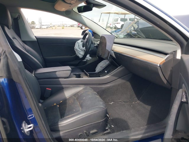 2019 TESLA MODEL 3 5YJ3E1EA6KF344989 Photo 4