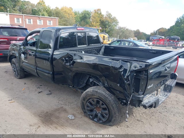 3TYSX5EN5NT015043 Toyota Tacoma Sr5