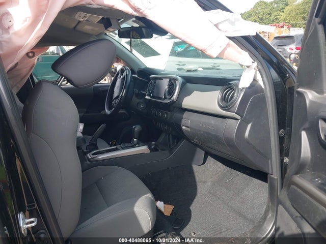3TYSX5EN5NT015043 Toyota Tacoma Sr5