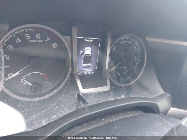 3TYSX5EN5NT015043 Toyota Tacoma Sr5