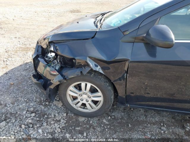 1G1JC6SG1F4109361 Chevrolet Sonic Lt Auto