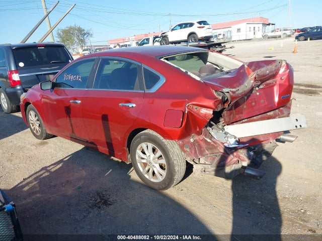 Nissan Altima 2.5 S 2014 1N4AL3AP9EC130783 Image 3