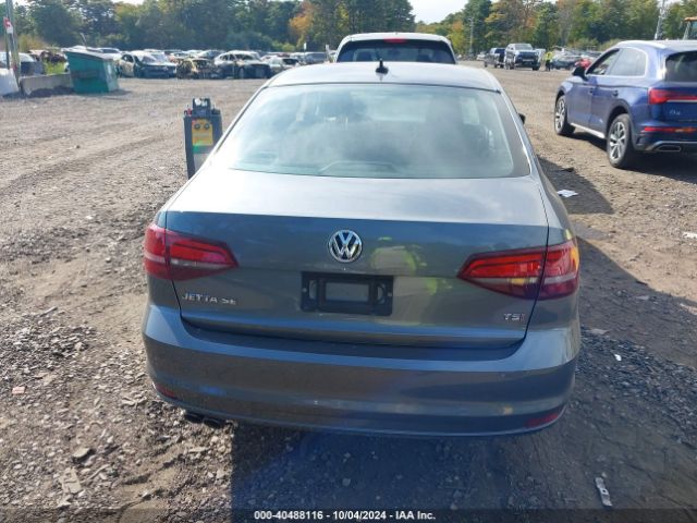 3VWDB7AJ6JM220413 Volkswagen Jetta 1.4t Se/1.4t Wolfsburg Edition