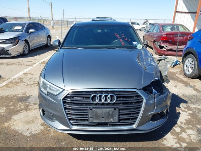 WAUB8GFF5H1028742 Audi A3 2.0t Premium