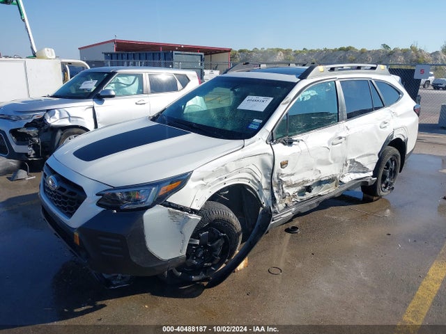 4S4BTGUD0N3169944 Subaru Outback Wilderness