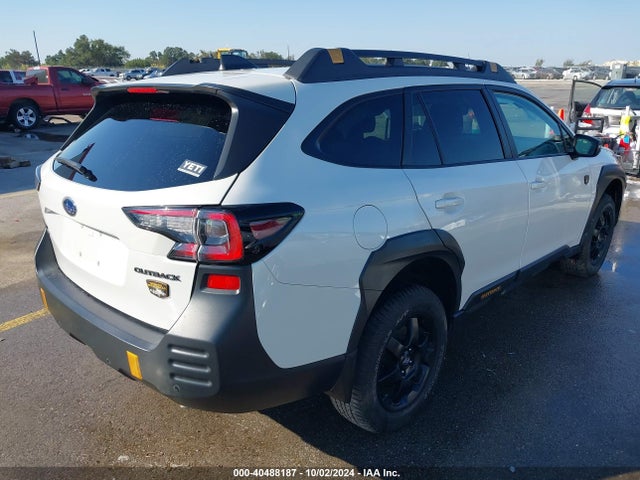 4S4BTGUD0N3169944 Subaru Outback Wilderness