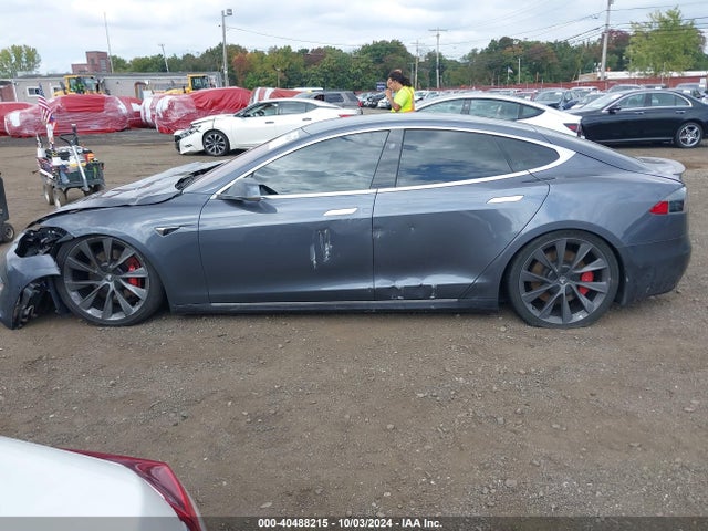Tesla Model S Performance Dual Motor All-wheel Drive 2021 5YJSA1E41MF421658 Image 14