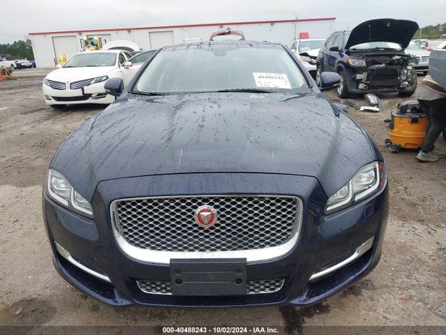 SAJWJ2GD0H8W12466 Jaguar XJ