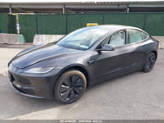 2024 TESLA MODEL 3 5YJ3E1EAXRF821093 Photo 1