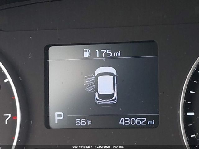 KNDEUCAA8M7228134 KIA SELTOS S