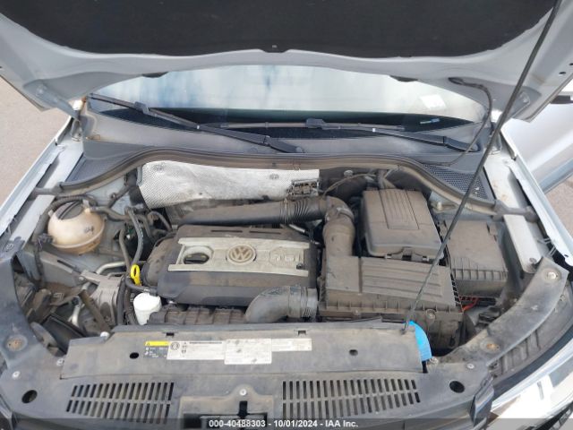 WVGAV7AX8FW551174 Volkswagen TIGUAN S