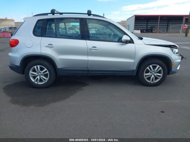 WVGAV7AX8FW551174 Volkswagen TIGUAN S