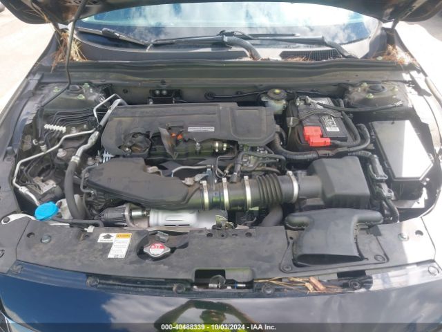 1HGCV2F92JA050637 Honda Accord Touring 2.0t