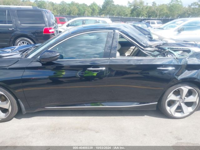1HGCV2F92JA050637 Honda Accord Touring 2.0t