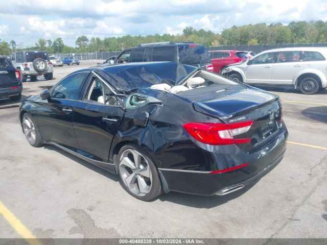 1HGCV2F92JA050637 Honda Accord Touring 2.0t