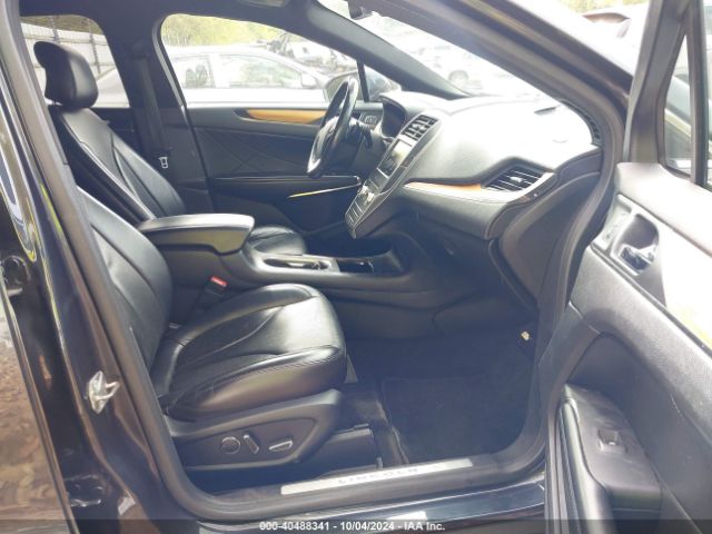 5LMCJ2A92FUJ02218 Lincoln MKC