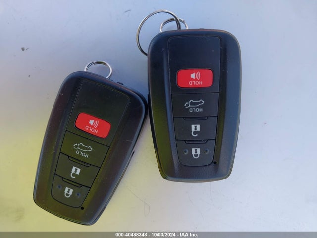 4T3E6RFV9RU165114 Toyota Rav4 Hybrid Xse