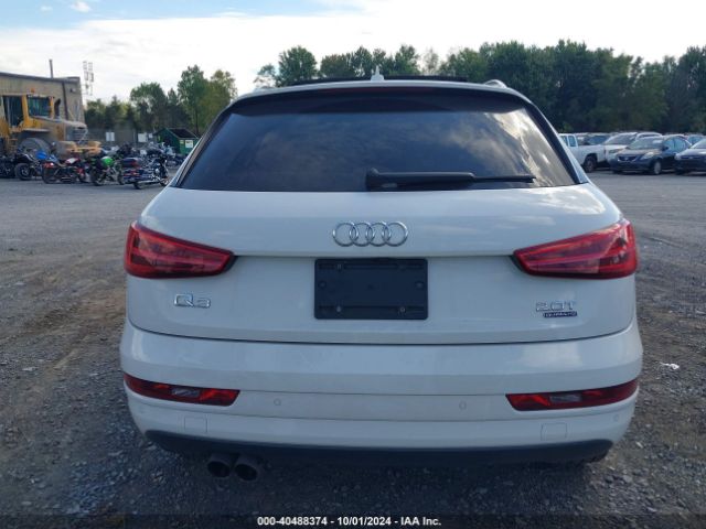 WA1ECCFS0JR018982 Audi Q3 2.0t Premium/2.0t Sport Premium