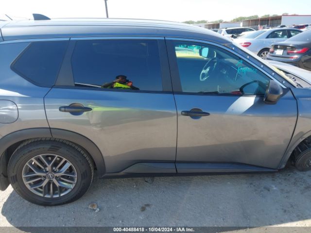 5N1BT3AA1PC939641 Nissan Rogue S Fwd