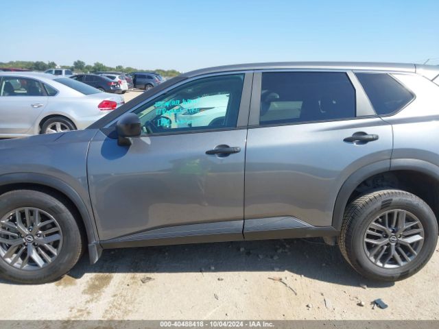 5N1BT3AA1PC939641 Nissan Rogue S Fwd