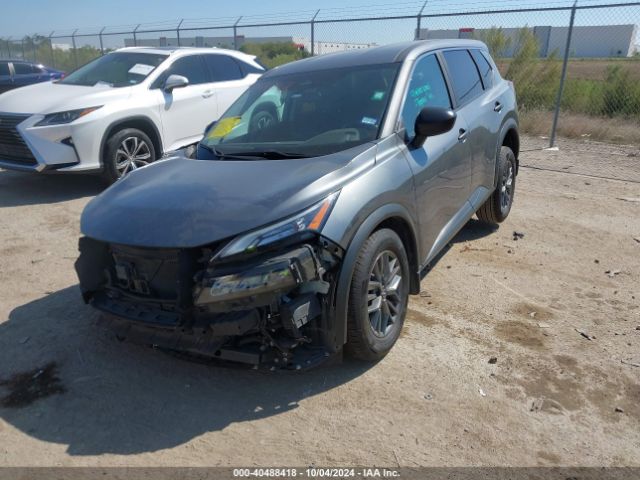 5N1BT3AA1PC939641 Nissan Rogue S Fwd
