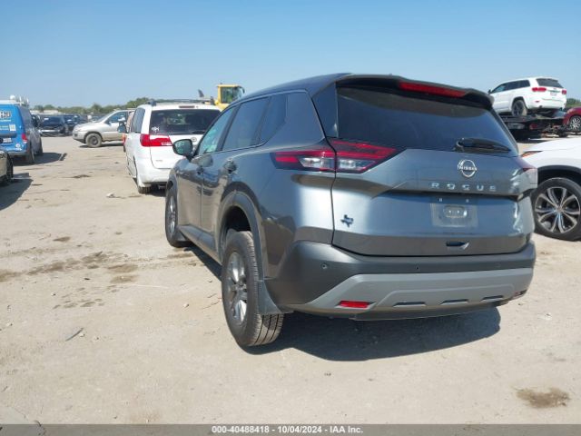 5N1BT3AA1PC939641 Nissan Rogue S Fwd