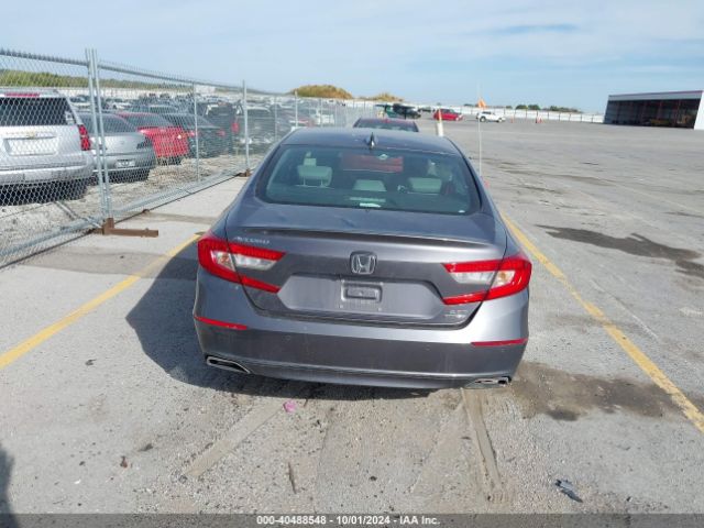 1HGCV2F97JA051153 Honda Accord Touring 2.0t