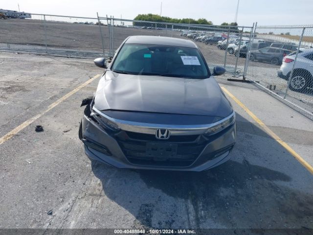 1HGCV2F97JA051153 Honda Accord Touring 2.0t