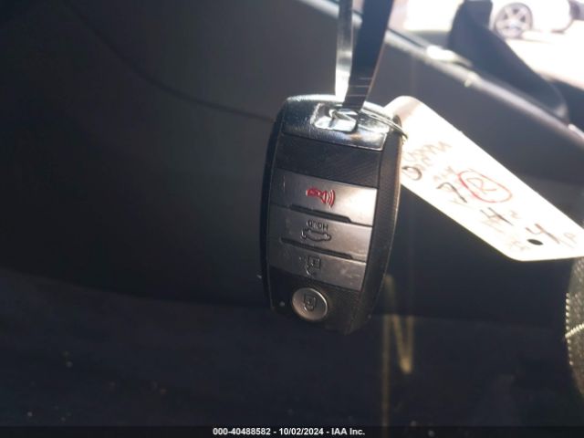 3KPA25AD5ME385744 KIA Rio 5-door S