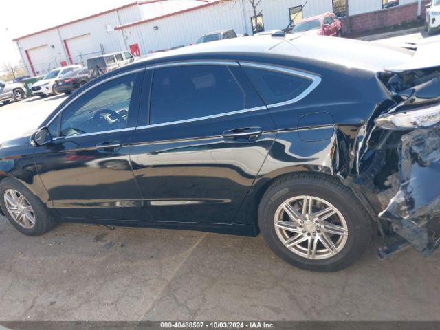 3FA6P0T94HR412276 Ford FUSION SE
