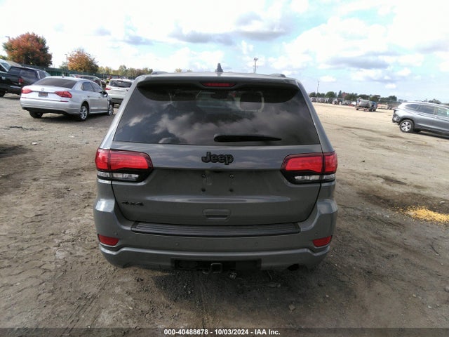 1C4RJFAG9MC589234 Jeep Grand Cherokee Laredo X 4x4