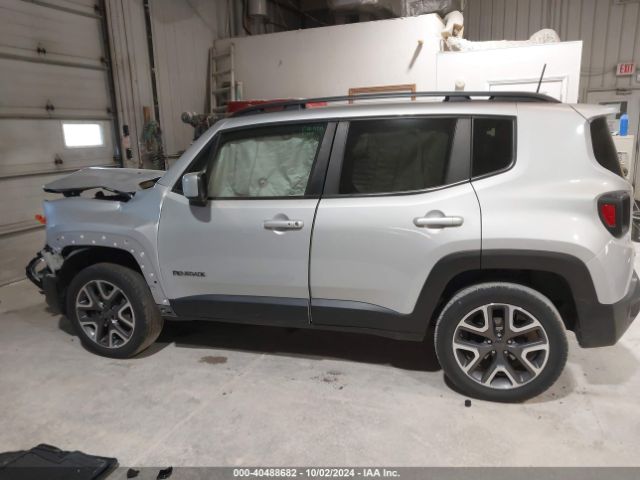 ZACCJBBB8JPJ33912 Jeep Renegade Latitude 4x4