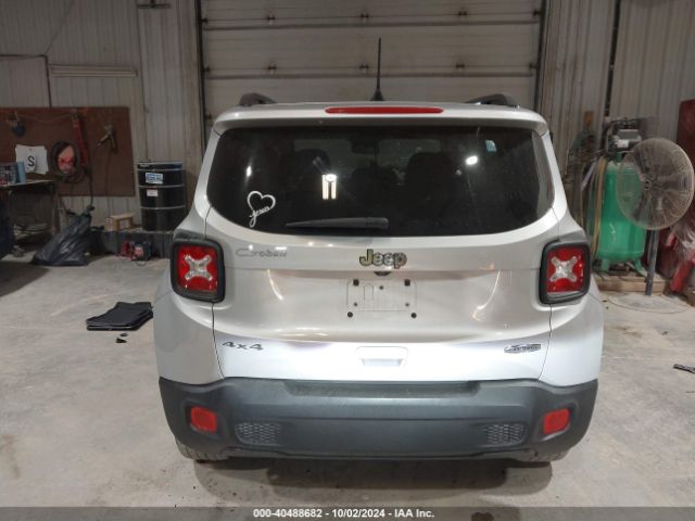 ZACCJBBB8JPJ33912 Jeep Renegade Latitude 4x4