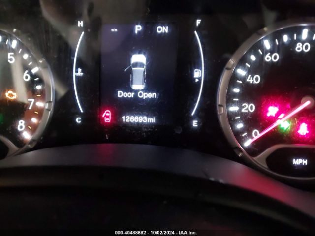 ZACCJBBB8JPJ33912 Jeep Renegade Latitude 4x4