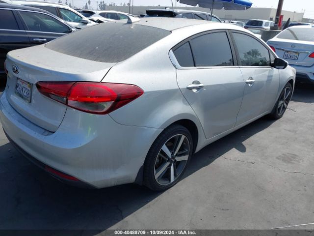 3KPFL4A84JE218383 KIA FORTE EX