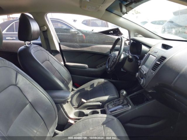 3KPFL4A84JE218383 KIA FORTE EX